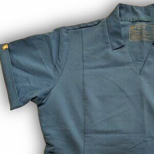 #9 FIGS Inala Mandarin Collar Scrub Top Large Royal Blue, Like New Cuffed Sleeve